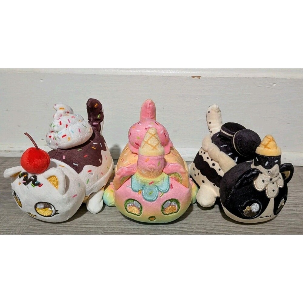 Lot of 3 Aphmau Meemeows Plush Sundae Ice Cream Cookies & Cream 6"
